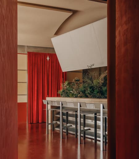 On Site, On Track: A Café in Motion